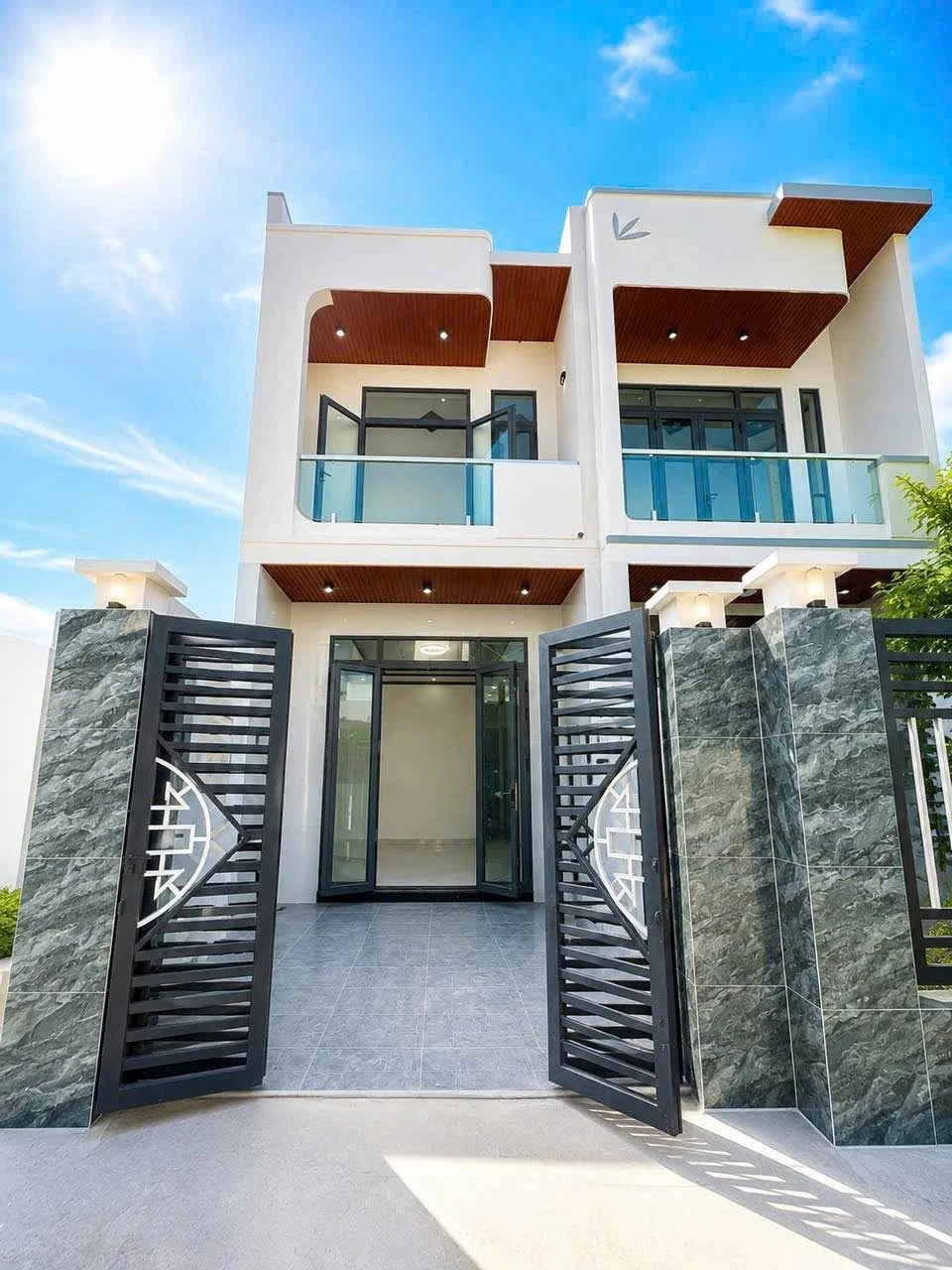 Bán nhà lầu sổ riêng 81m² Bến Cá 1,6 tỷ - Ảnh 1