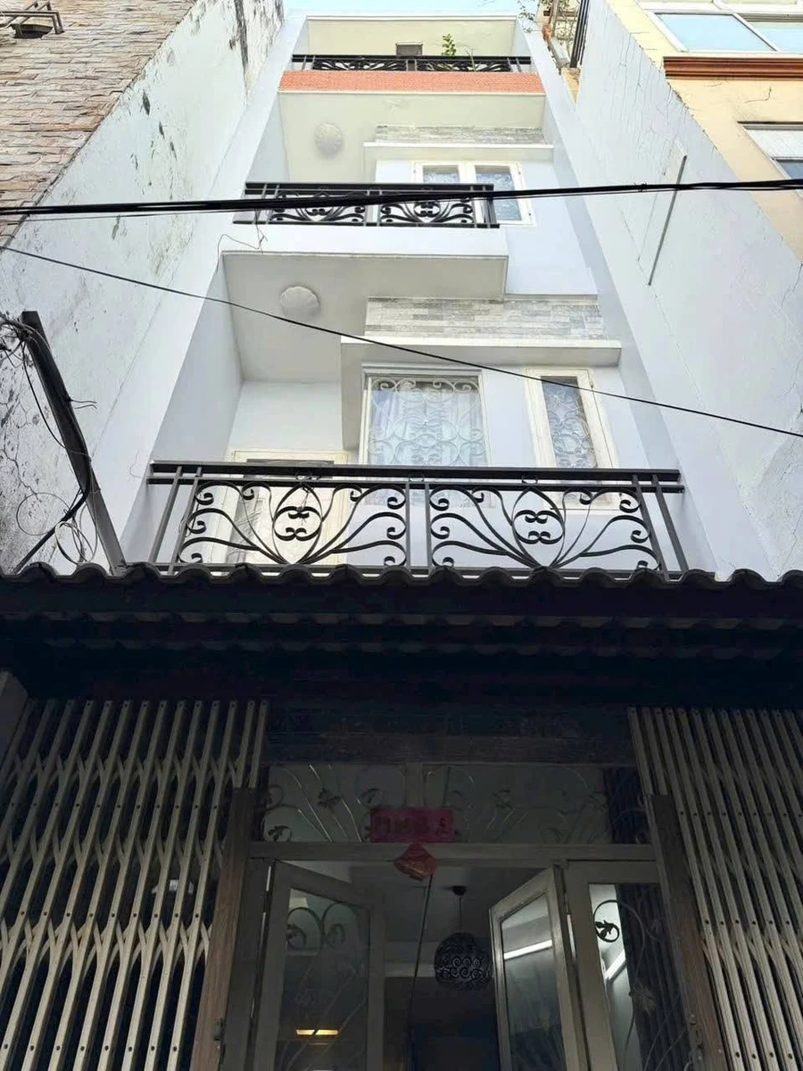 Bán nhà hẻm Tô Hiến Thành 38m2 4 tầng Quận 7 - Ảnh 1