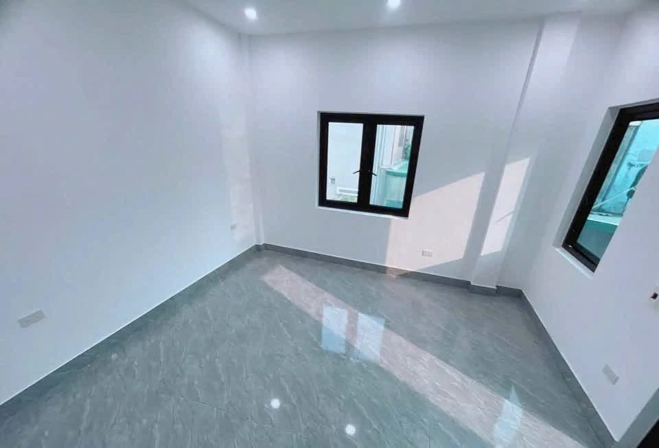 Bán nhà ngõ Lý Thường Kiệt 57m2 3 tầng 3 tỷ - Ảnh thu nhỏ 3