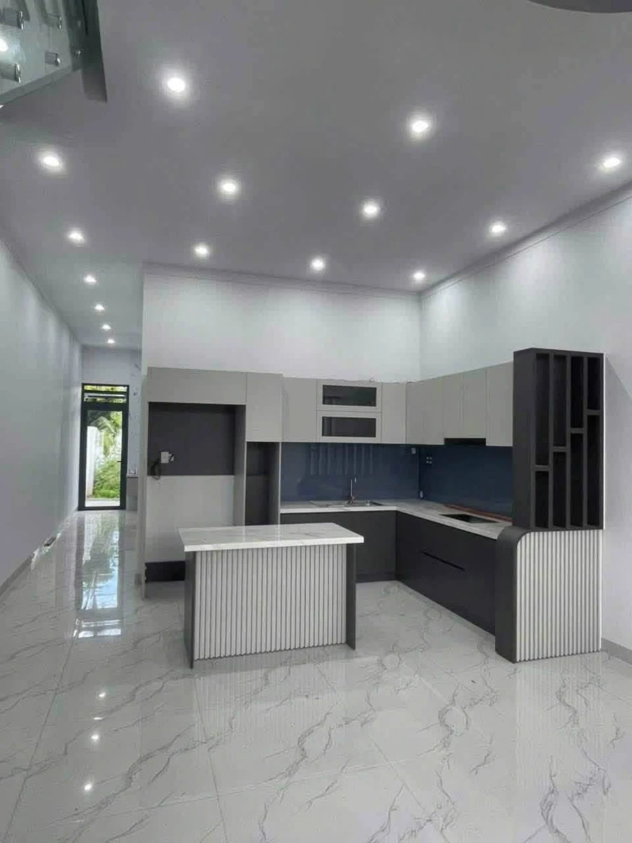 Bán nhà mê mới 5x23m, 3PN 2WC hẻm Đại lộ Đông Tây, Hòa Thắng, Tân Lập, giá 2,5 tỷ - Ảnh thu nhỏ 4