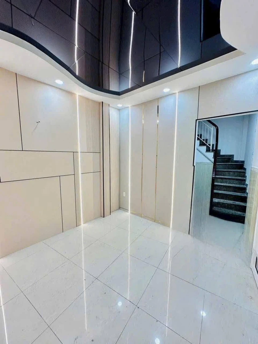 Bán nhà phố 22,6m² 3 phòng ngủ Tôn Đản Quận 4 - 4,05 tỷ - Ảnh thu nhỏ 4