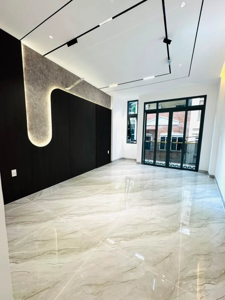Bán nhà HXH 4 tầng 40m2 gần Tân Vĩnh, Quận 4, giá 8,79 tỷ - Ảnh thu nhỏ 3