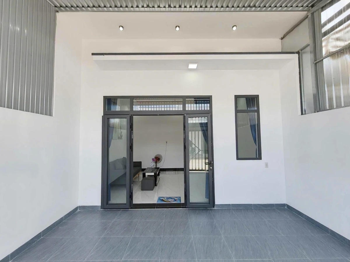 Bán nhà mới 2 phòng ngủ 97.5m² Châu Thành, Kiên Giang - Ảnh thu nhỏ 3