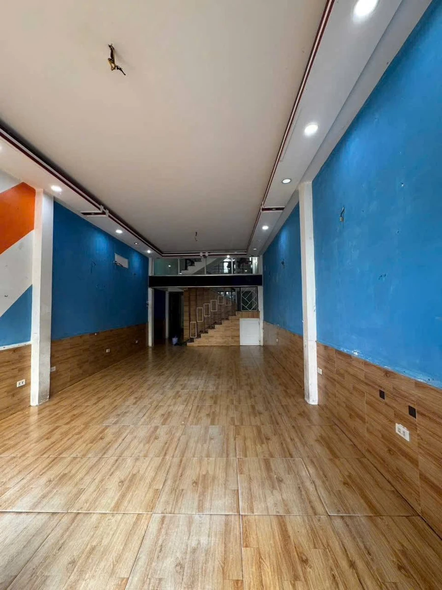 Bán nhà mặt tiền Phước Long, Nha Trang, 70m², 1 lầu 2PN, giá 7 tỷ - Ảnh thu nhỏ 3