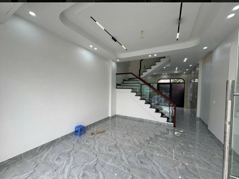 Bán nhà 3 tầng 160m2 gần chợ Trà Khê, Dương Kinh, Hải Phòng giá 3,2 tỷ
