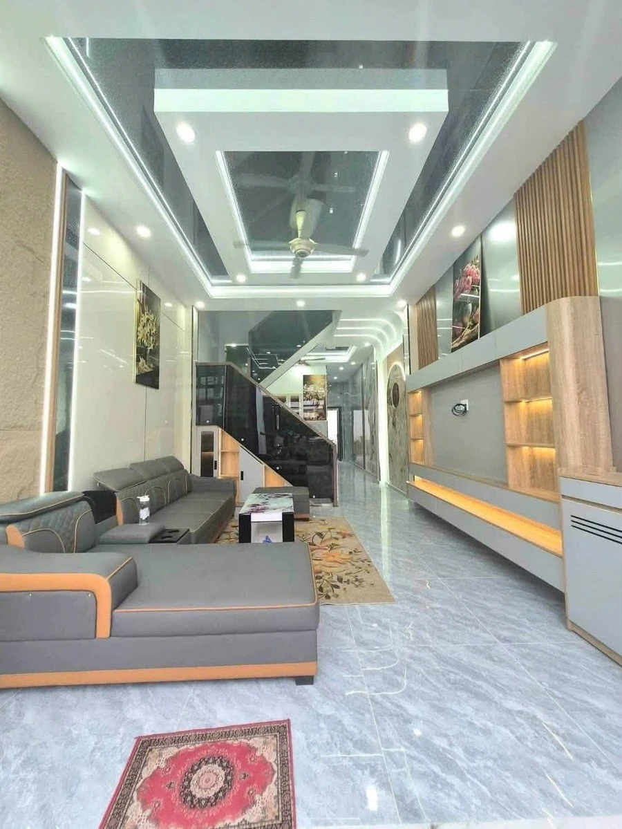 Bán nhà sổ đỏ 4x23m, 3PN, gần Ngã Tư Miễu Ông Cù, phường Tân Khánh, giá 3,65 tỷ - Ảnh thu nhỏ 2