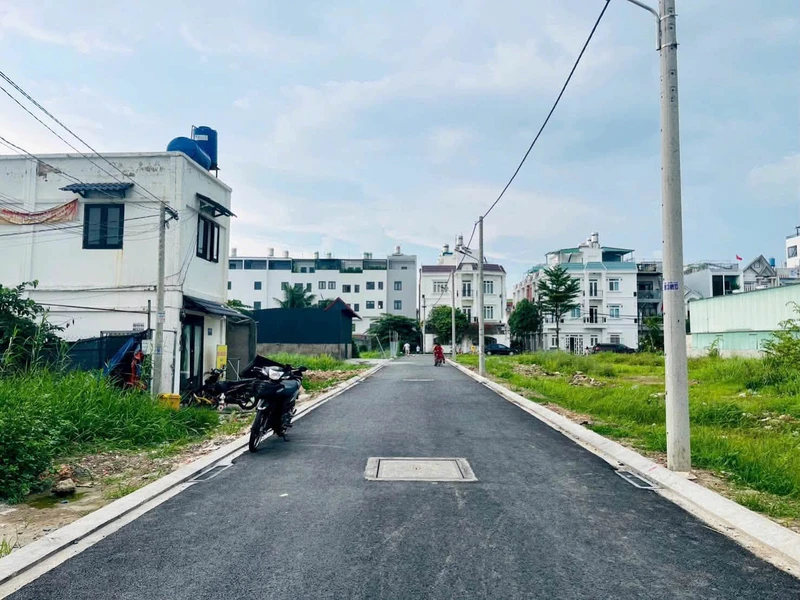 Bán shophouse mặt tiền Trần Văn Đại, Bạc Liêu, 99m², 3,5 tỷ 2475m2