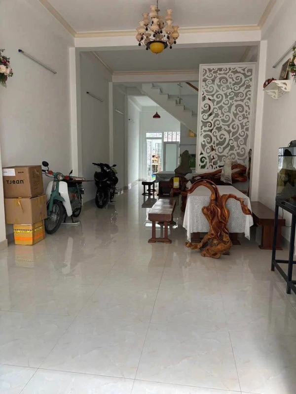 Bán nhà mặt tiền Nguyễn Bỉnh Khiêm, trung tâm Buôn Ma Thuột, 189m², 8,2 tỷ