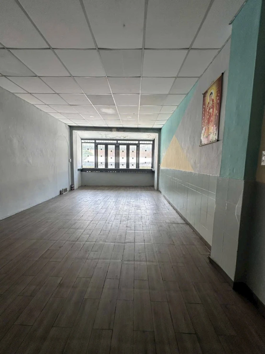 Bán nhà mặt tiền Nguyễn Hùng Sơn Rạch Giá 72m2, 3 tỷ 850 - Ảnh thu nhỏ 4