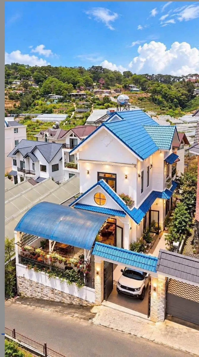 Bán villa 5PN, 200m² Đà Lạt giá 8,5 tỷ - Ảnh 1