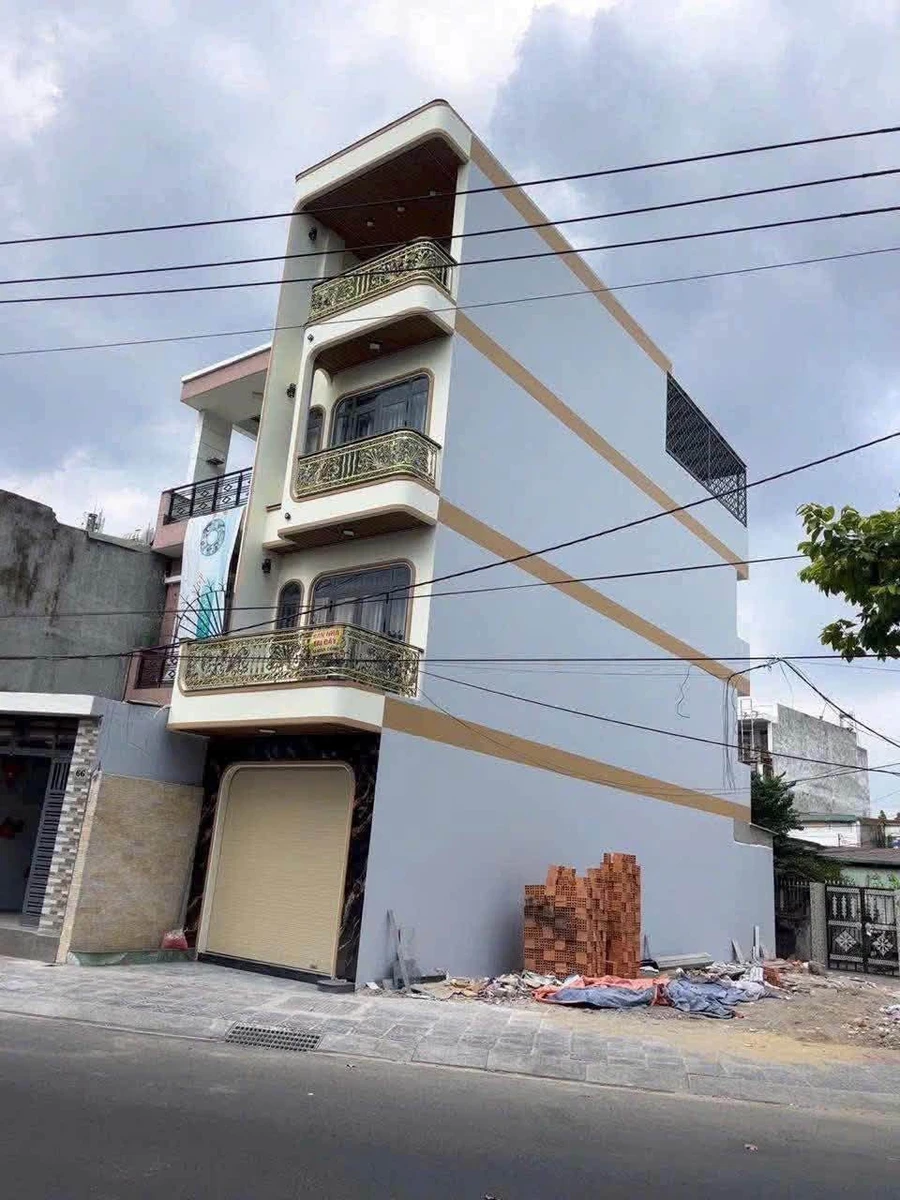 Bán nhà 2 mặt tiền 4 PN, 76m2, Nguyễn Hữu Cảnh, 8.9 tỷ - Ảnh thu nhỏ 2