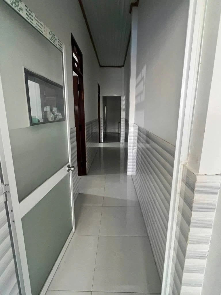 Bán nhà mặt hẻm 100m2 Nguyễn Văn Cừ 2 tỷ 5 - Ảnh 1