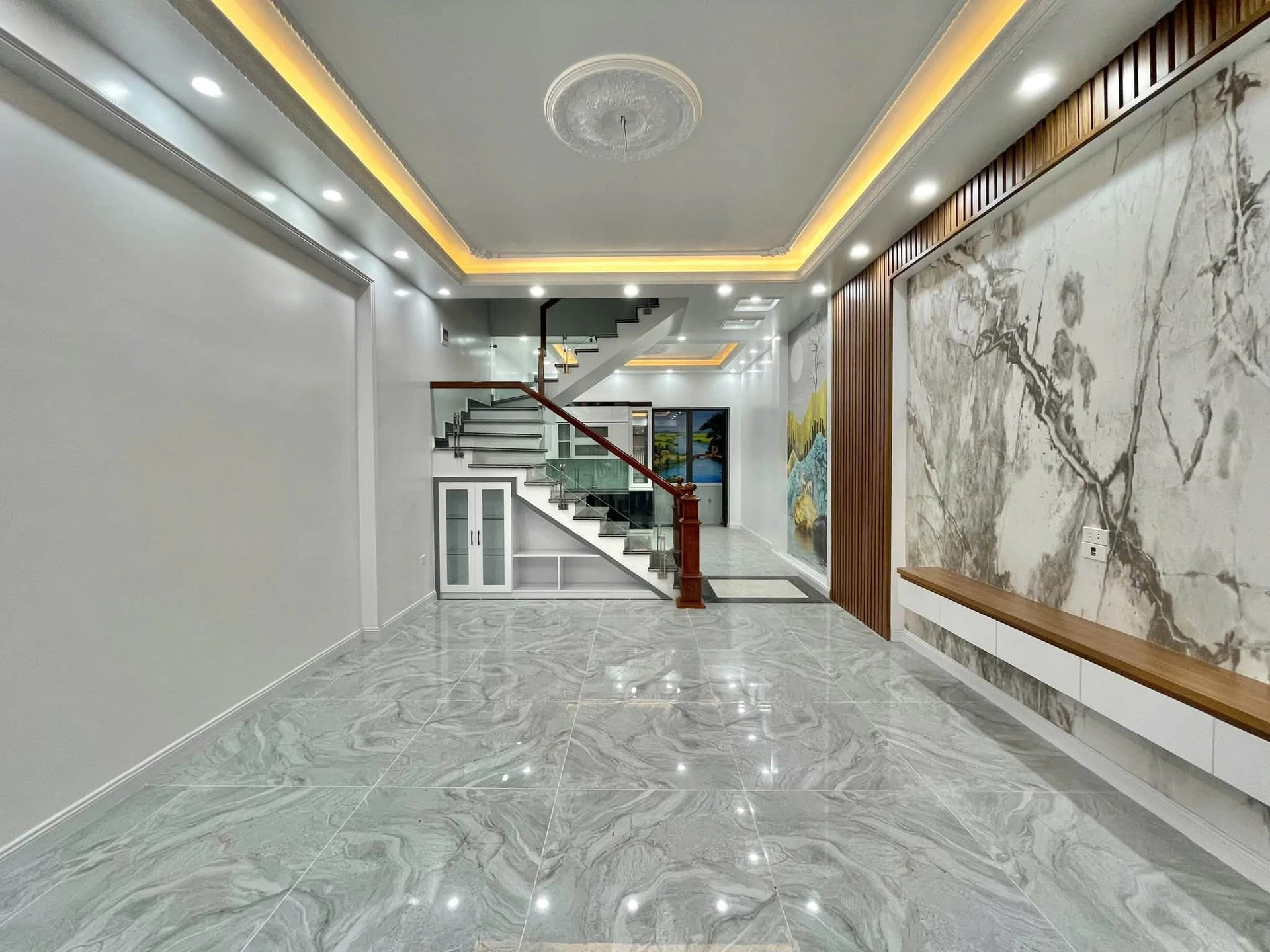 Nhà 4 tầng phố Ngô Gia Tự, Hải An, 62,5m², 4,99 tỷ - Ảnh 1