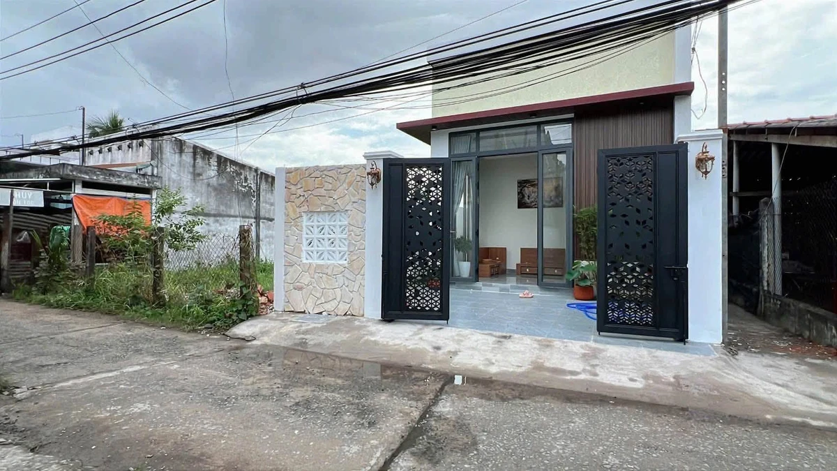 Bán nhà 91m2 2 phòng ngủ 2 tỷ 400 triệu gần trường Nguyễn Đình Chiểu - Ảnh 1