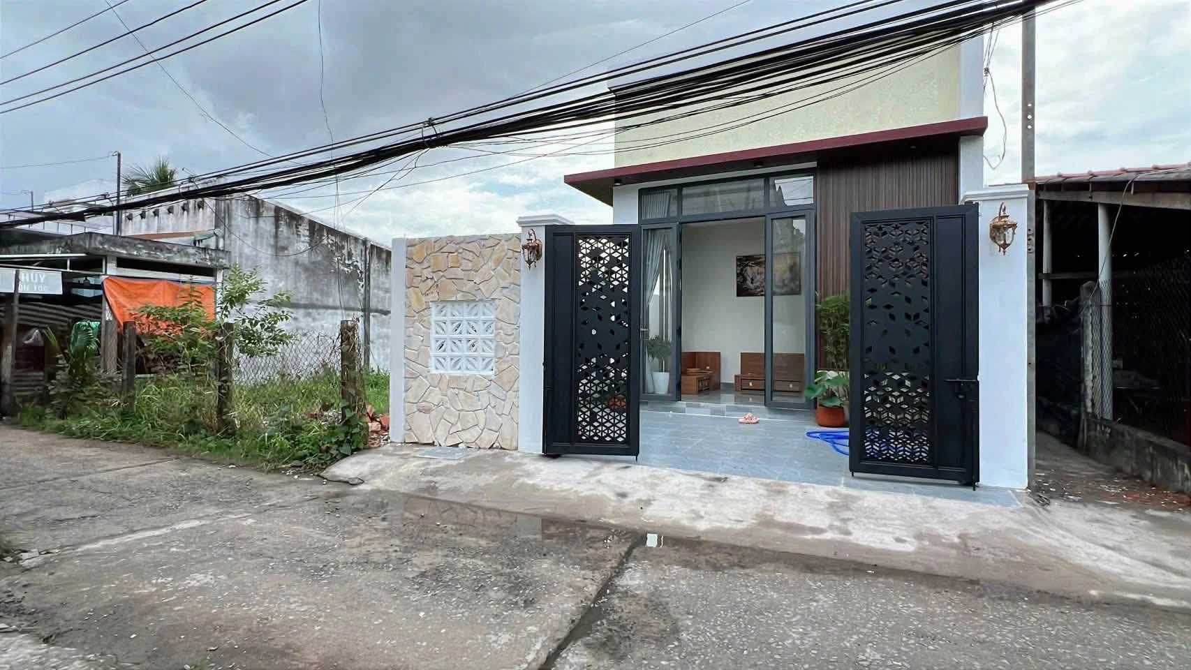 Bán nhà 91m2 2 phòng ngủ 2 tỷ 400 triệu gần trường Nguyễn Đình Chiểu - Ảnh 1