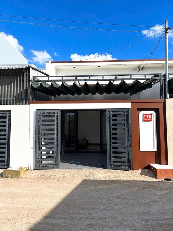Bán nhà xây mới 110m² 2PN Bình Chánh 1 tỷ 290 triệu mattientanbinh