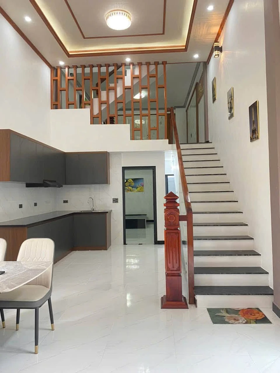 Bán nhà 3 tầng 60m2, 3 PN, Hưng Bình Thủ Đức - Ảnh thu nhỏ 2