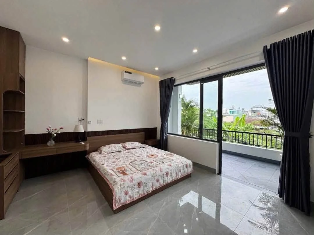 Bán nhà 3 tầng 4 phòng ngủ 250m2 An Khê 5 tỷ - Ảnh thu nhỏ 2