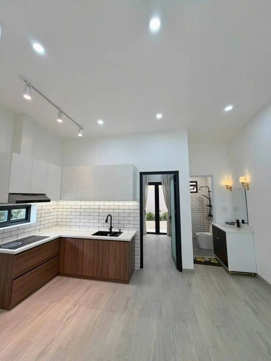 Bán nhà mới 2 phòng ngủ 80m² gần chợ Hoà Long Bà Rịa - Ảnh 1