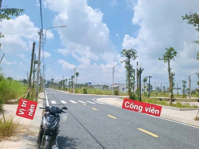 Bán nền đất 80m2 thổ cư, gần công viên khu Tân Phú Thạnh, Cần Thơ