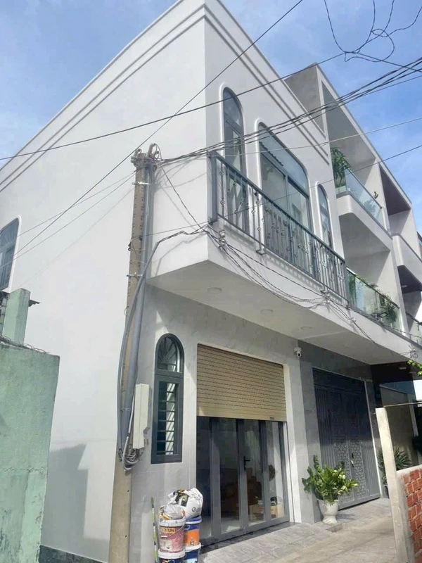 Bán nhà 1 trệt 1 lầu góc 2 mặt tiền 62m² Biên Hòa