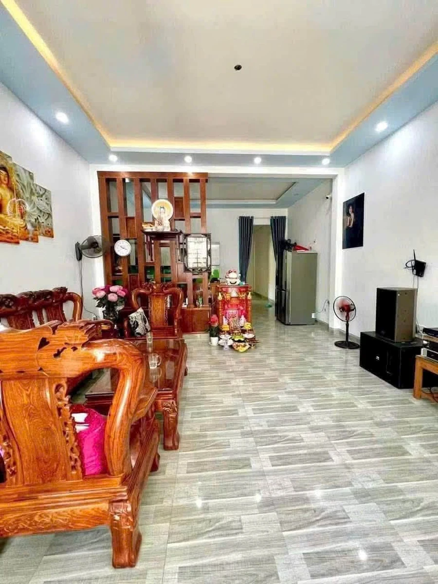 Bán nhà 2 PN Phú Mỹ Thủ Dầu Một 100m² 2,25 tỷ - Ảnh thu nhỏ 2