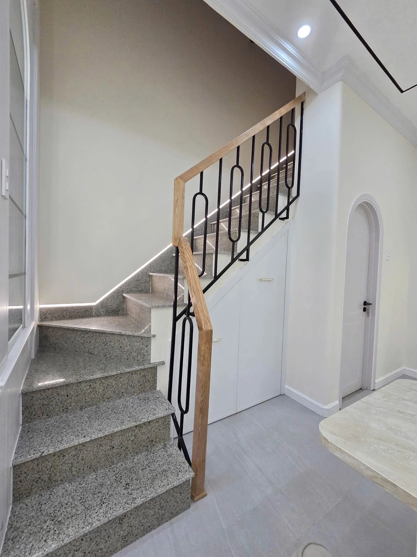 Bán nhà 4 tầng Nha Trang 35,2m² giá 4,8 tỷ - Ảnh 1