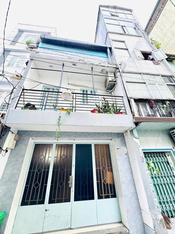 Bán tòa nhà văn phòng 345m² đường Trương Văn Thành, Hiệp Phú, Quận 9 – 52 tỷ 87x21m