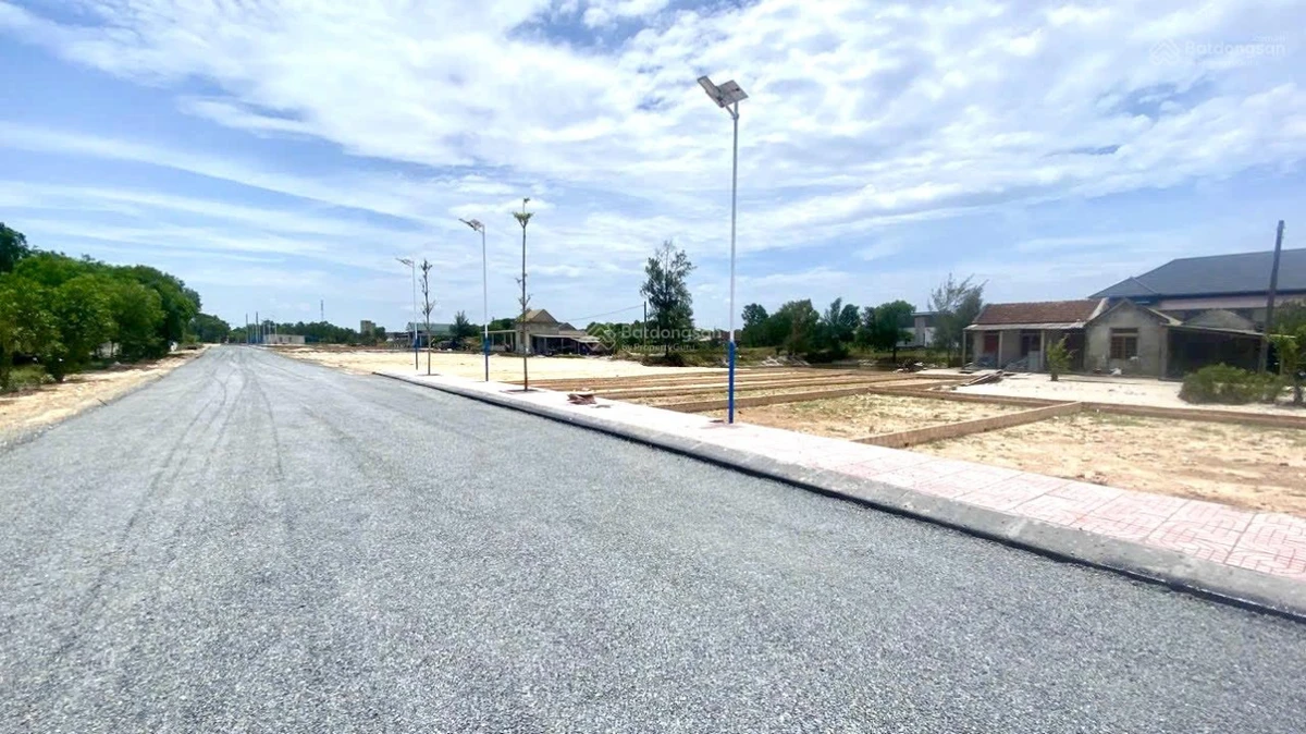 Tôi có mảnh đất 108m2 mặt tiền 6m cần bán gấp giá 435tr gần biển Nam Cửa Việt Quảng Trị - Ảnh thu nhỏ 5
