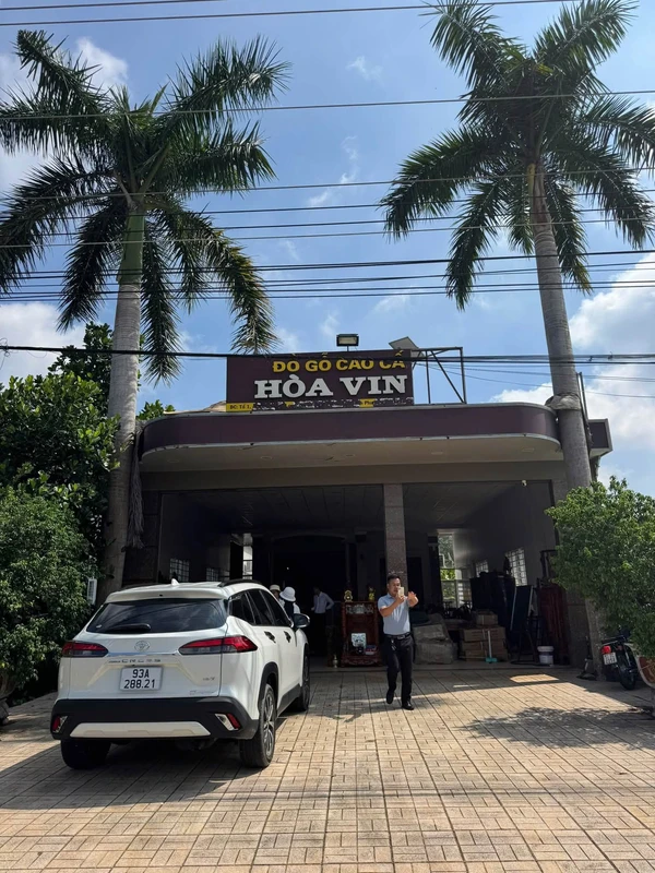 Bán nhà mặt tiền ĐT751 10x60m (600m2), có cửa hàng và nhà ở, phường Minh Long, giá 5,3 tỷ