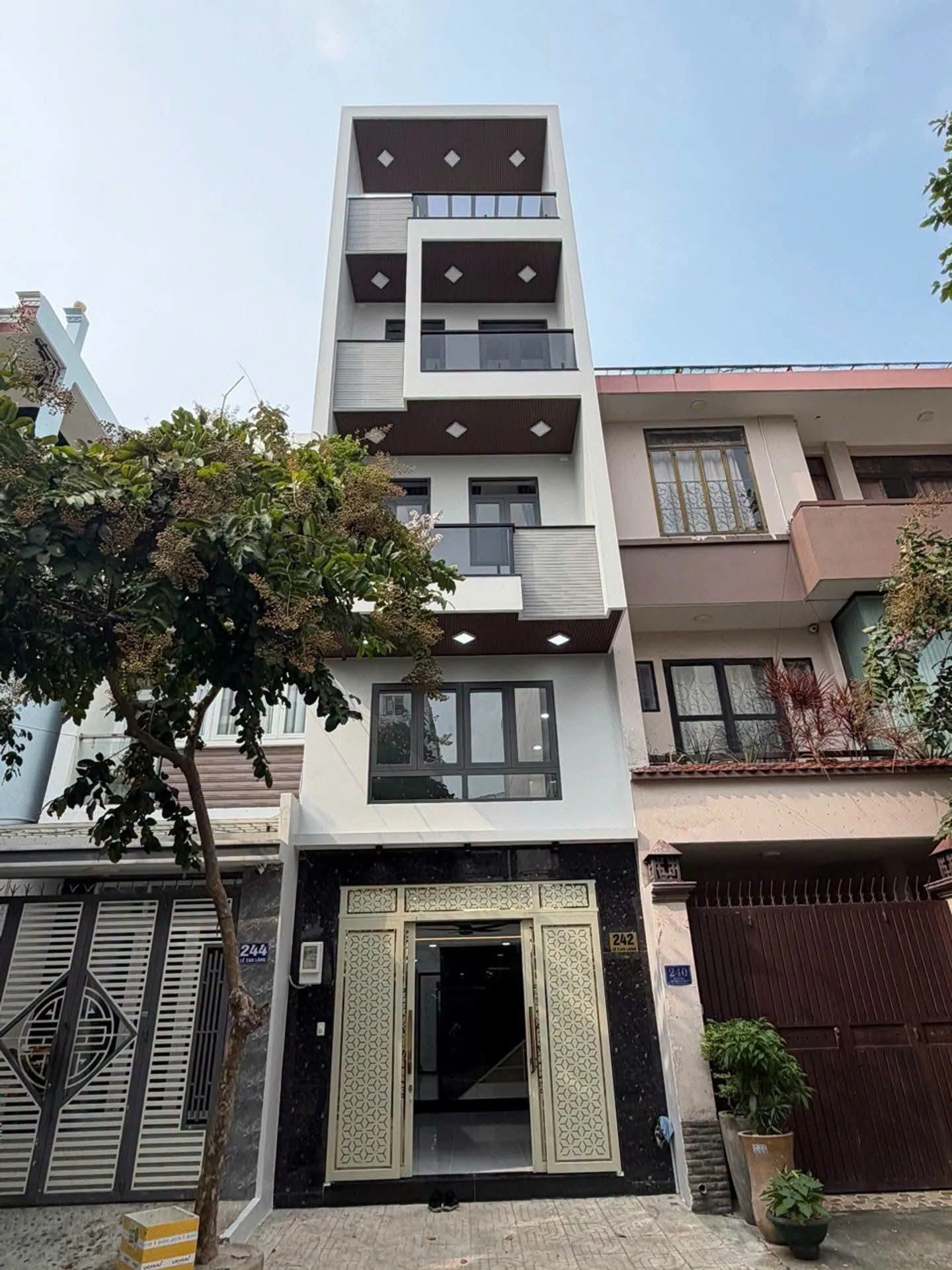Bán nhà 5 tầng 72m2 có thang máy đường Lê Cao Lãng, Tân Phú, giá 13,3 tỷ - Ảnh 1