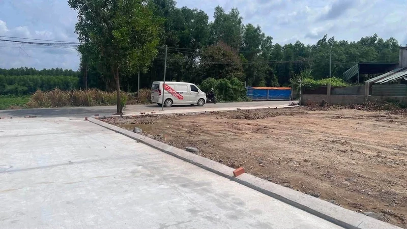 Bán gấp lô đất thổ cư 65m2 sổ riêng giá 750 triệu tại Phường Trảng Dài