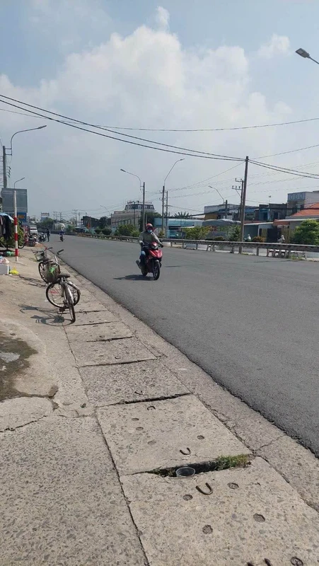 Bán nhà 1 phòng ngủ 100m2 Chợ Cầu Voi, Long An