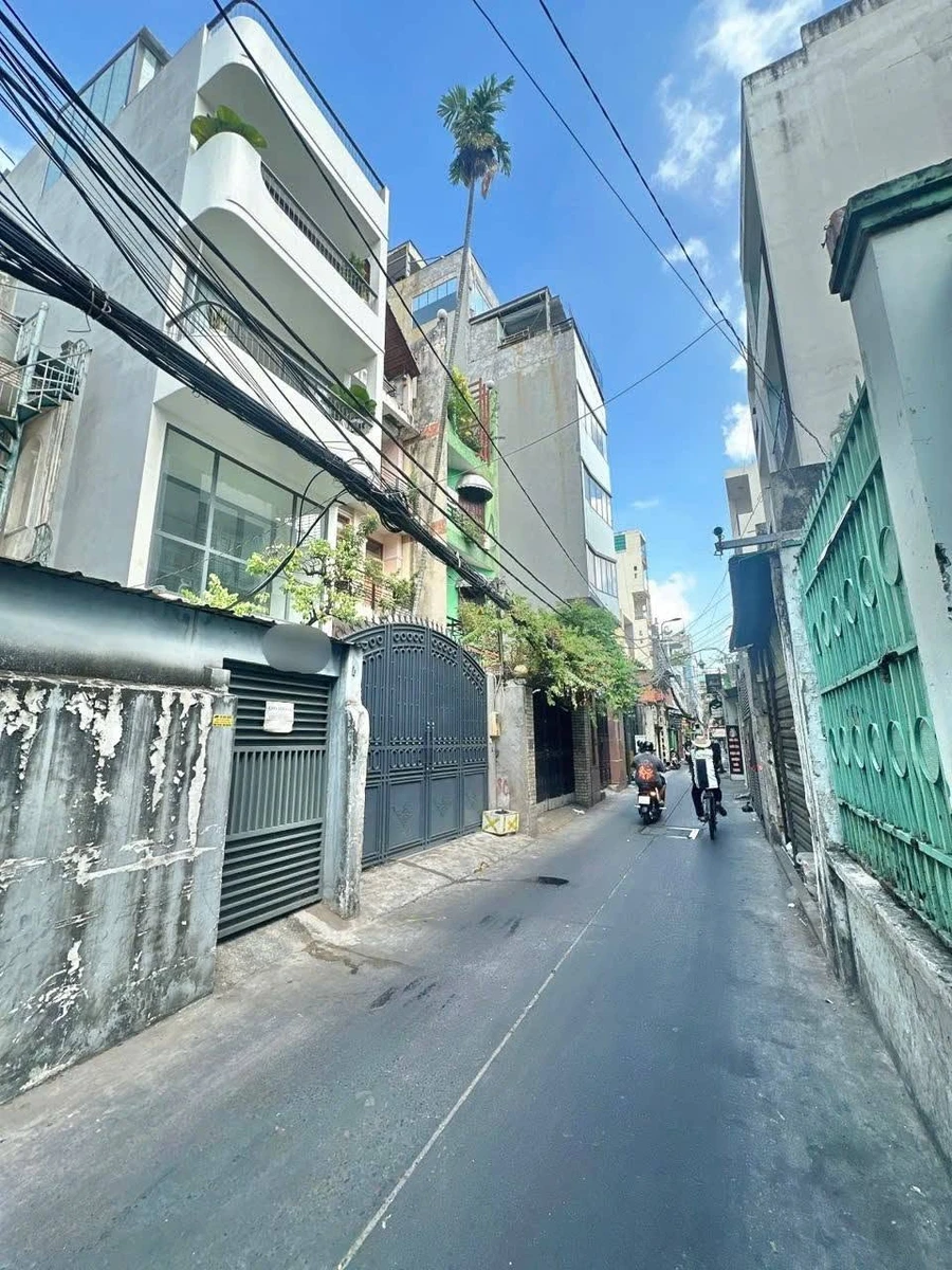 Bán nhà hẻm Cách Mạng Tháng 8, Quận 10, 42m2, 8.2 tỷ - Ảnh thu nhỏ 2