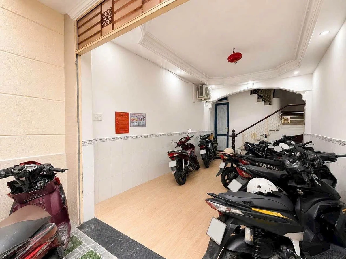 Bán shophouse 7 phòng Phú Nhuận 51.3m² hơn 8 tỷ - Ảnh thu nhỏ 2
