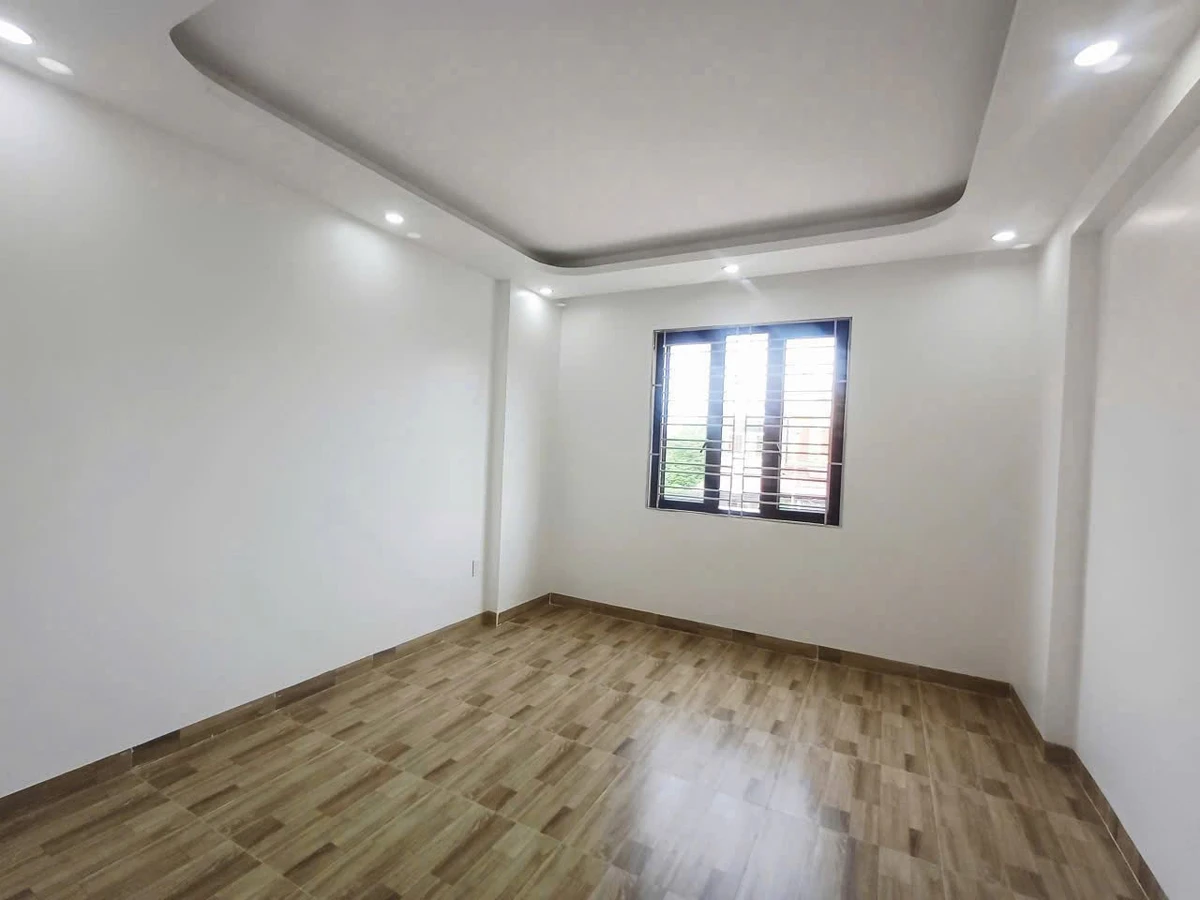 Bán nhà 3 tầng 40m² có sân cổng Đông Hải - Ảnh thu nhỏ 3