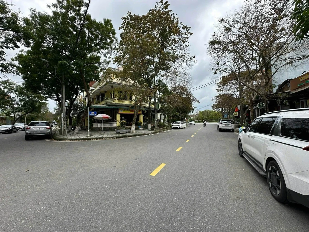 Bán nhà 3 tầng mặt tiền Nguyễn Hữu Thọ, Huế, 121m2, 12 tỷ - Ảnh thu nhỏ 2