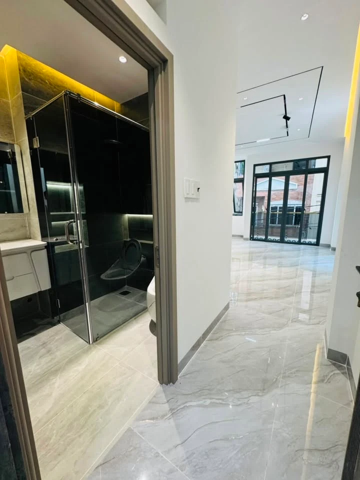 Bán nhà HXH 4 tầng 40m2 gần Tân Vĩnh, Quận 4, giá 8,79 tỷ - Ảnh thu nhỏ 2
