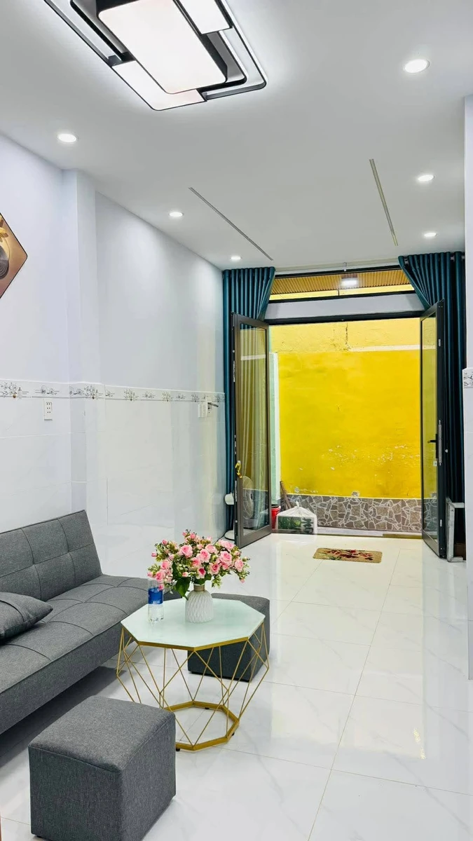 Bán nhà phố 33m2, 2 tầng, 2PN, Quận 3, hơn 3 tỷ - Ảnh thu nhỏ 4