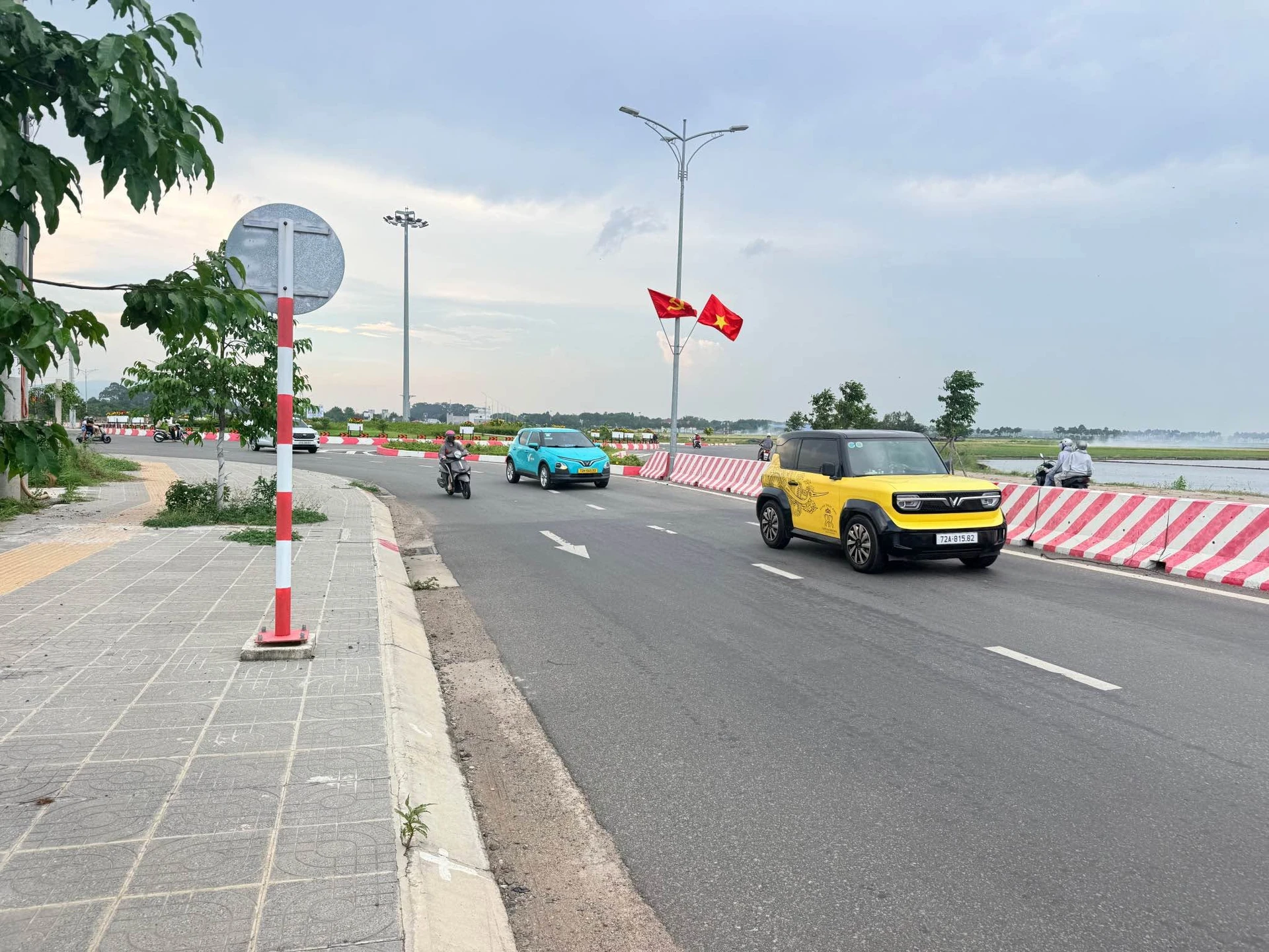 Bán đất mặt tiền Tỉnh Lộ 44B, 125m2, 2 tỷ - Ảnh 1