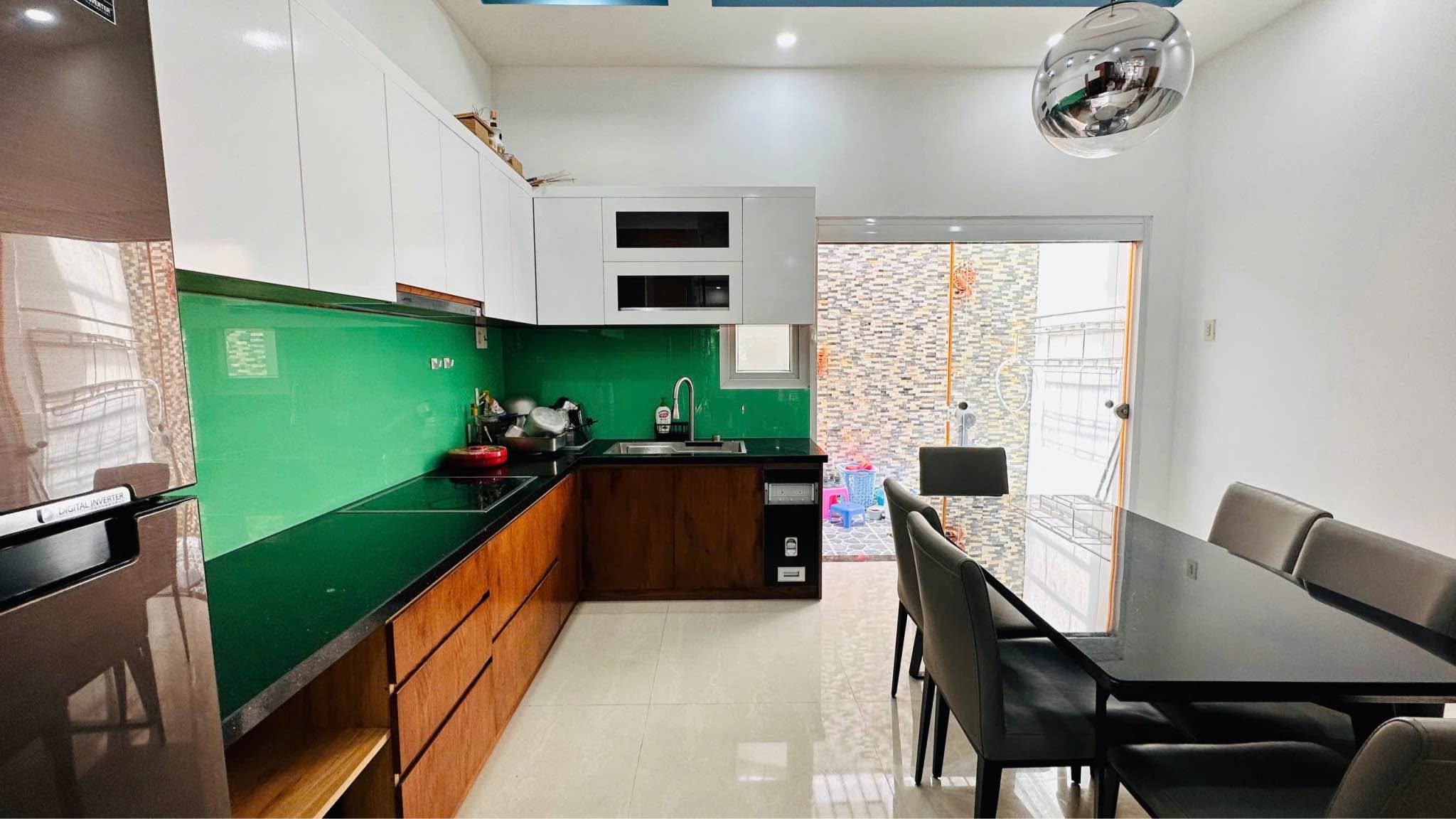 Bán nhà 3 tầng mặt tiền 175m² Nha Trang 7.5 tỷ - Ảnh thu nhỏ 3
