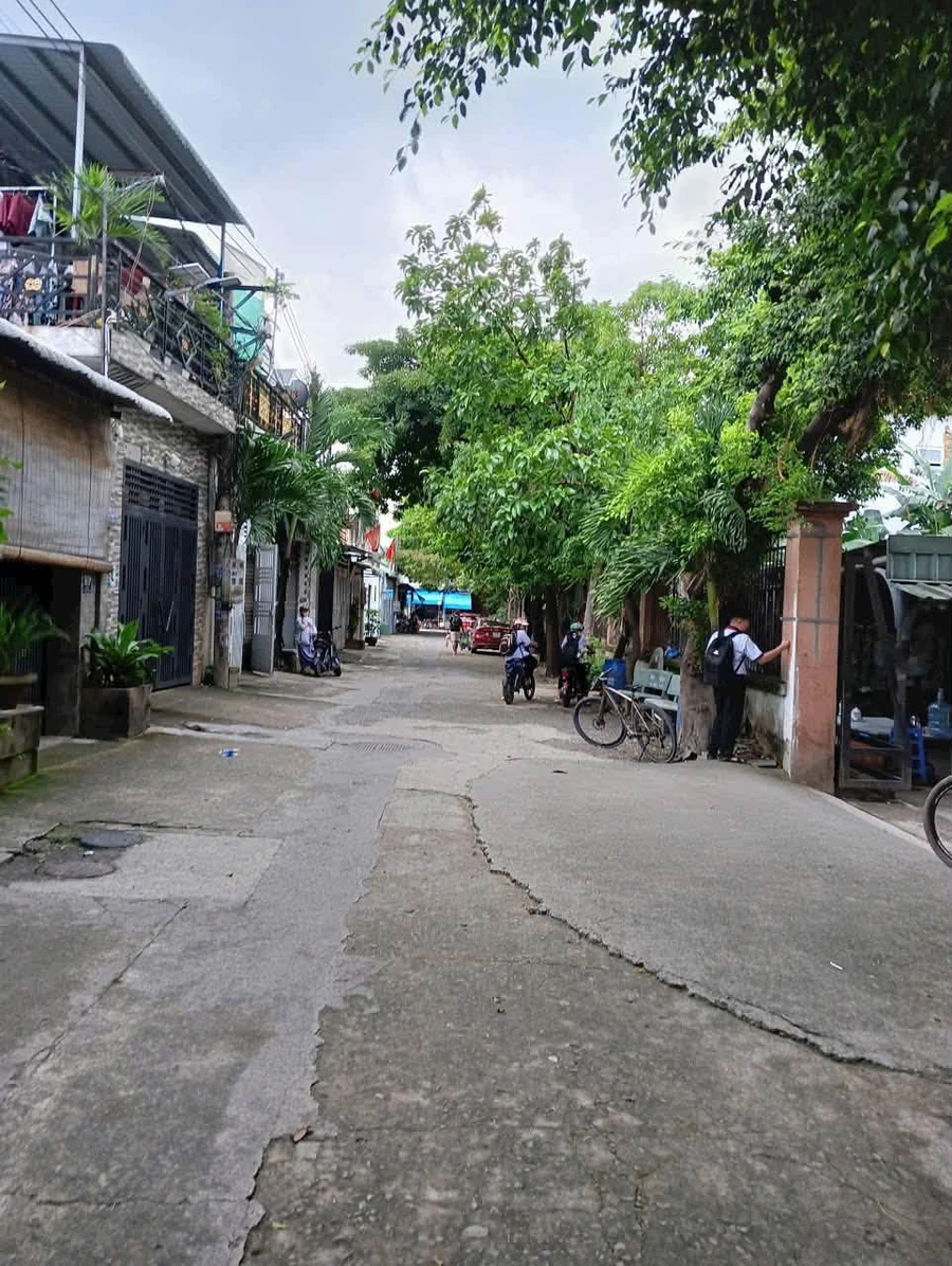 Bán nhà 1 trệt 1 lầu 253m² Thuận Giao, Bình Dương, 6.5 tỷ - Ảnh thu nhỏ 4