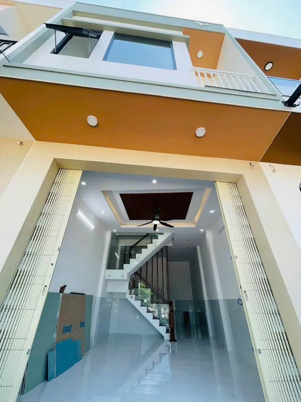 Bán nhà 2PN hẻm Hùng Vương Quy Nhơn, 45m², 1 tỷ 6