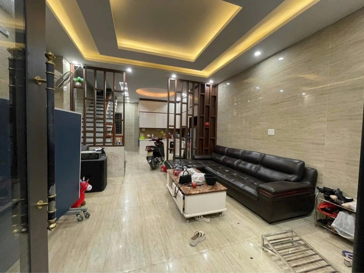 Bán nhà 4 tầng 1 tum 49.6m² Cao Xanh 2.95 tỷ - Ảnh thu nhỏ 2