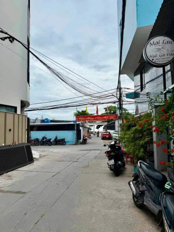 Bán nhà 2 tầng 60m2 gần biển Nha Trang, giá 4.35 tỷ