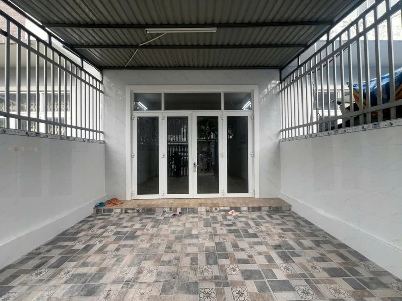 Nhà mặt tiền cho thuê đường 3/2, Rạch Giá, 110m², 10 triệu/tháng