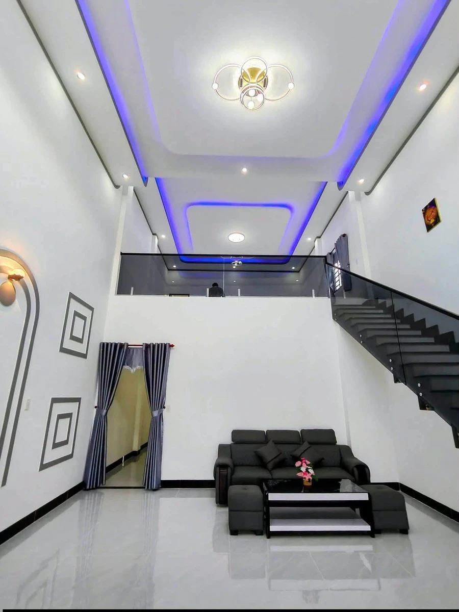 Bán nhà gác lửng 3 phòng ngủ Long Hòa Tây Ninh 164m² giá 2.58 tỷ - Ảnh thu nhỏ 2