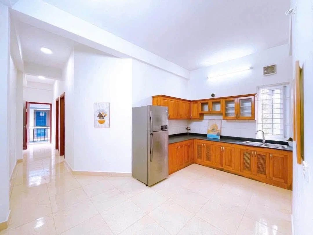 Bán nhà phố 5 tầng 68m2 Hoàng Quốc Việt Cầu Giấy 19,9 tỷ - Ảnh thu nhỏ 2