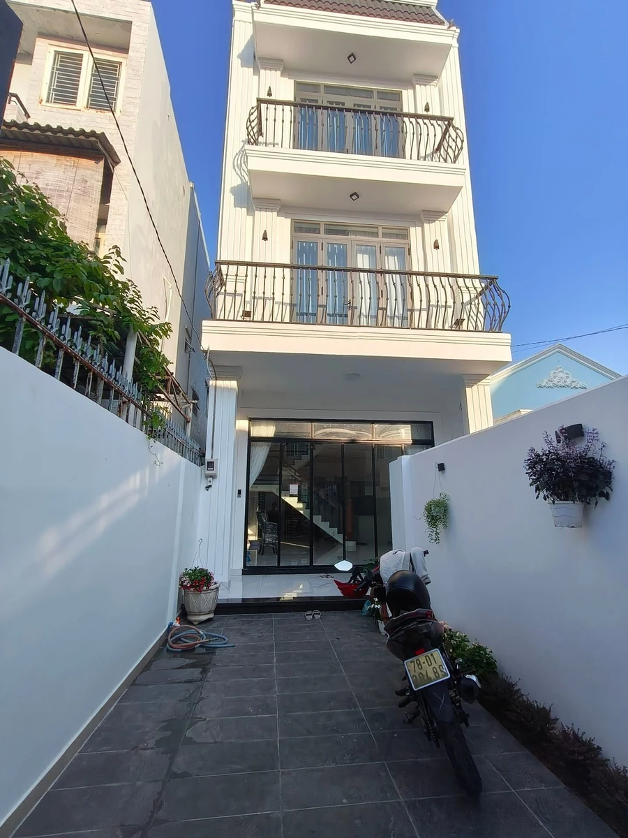 Bán nhà 3 tầng hẻm ô tô 84,8m² đường 13 Linh Chiểu, Thủ Đức - 8 tỷ - Ảnh 1
