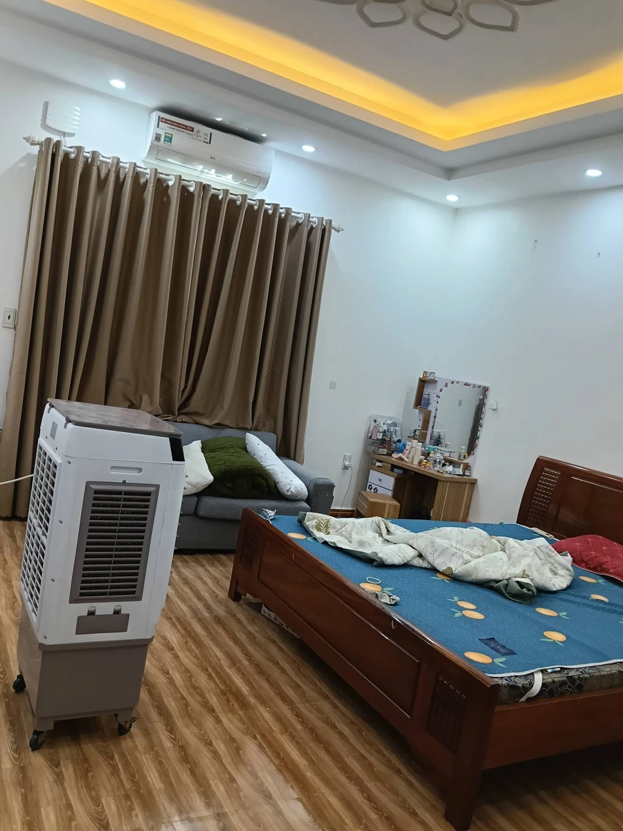 Bán nhà 3,5 tầng 52m² mặt phố Yết Kiêu, Quận 1 - Ảnh thu nhỏ 2